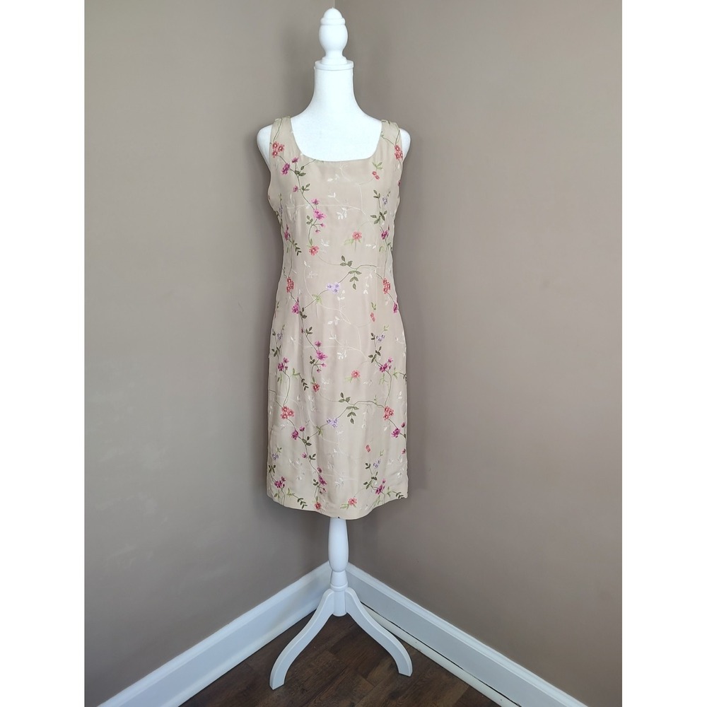 Silk Club Collection Women Beige Floral Embroidered 100% Silk Sheath Dress Sz 6